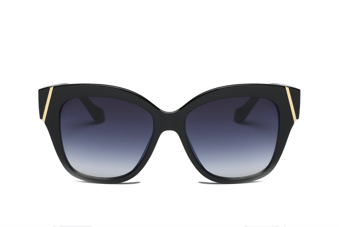 Gold Accented Oversized Cat Eye Sunglasses